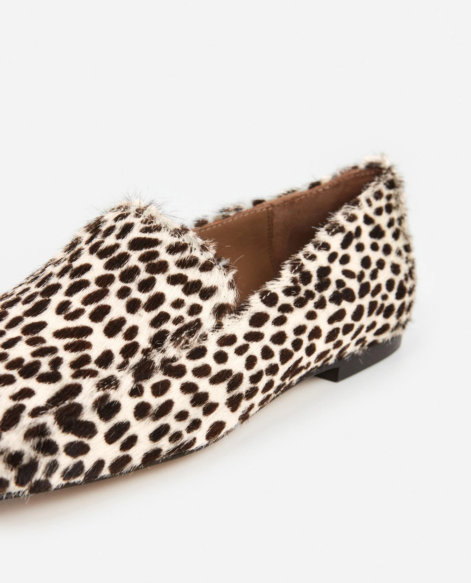 Ellis Leather Hair Chocolate Dot - Image 8