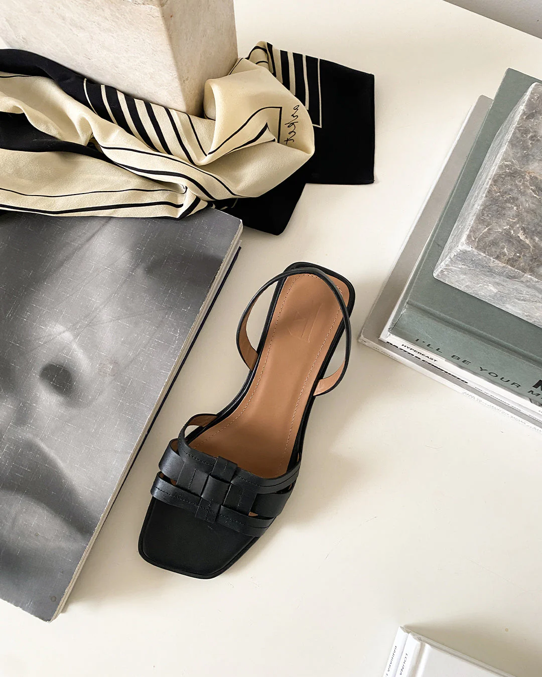 Freja Leather Black - Image 9