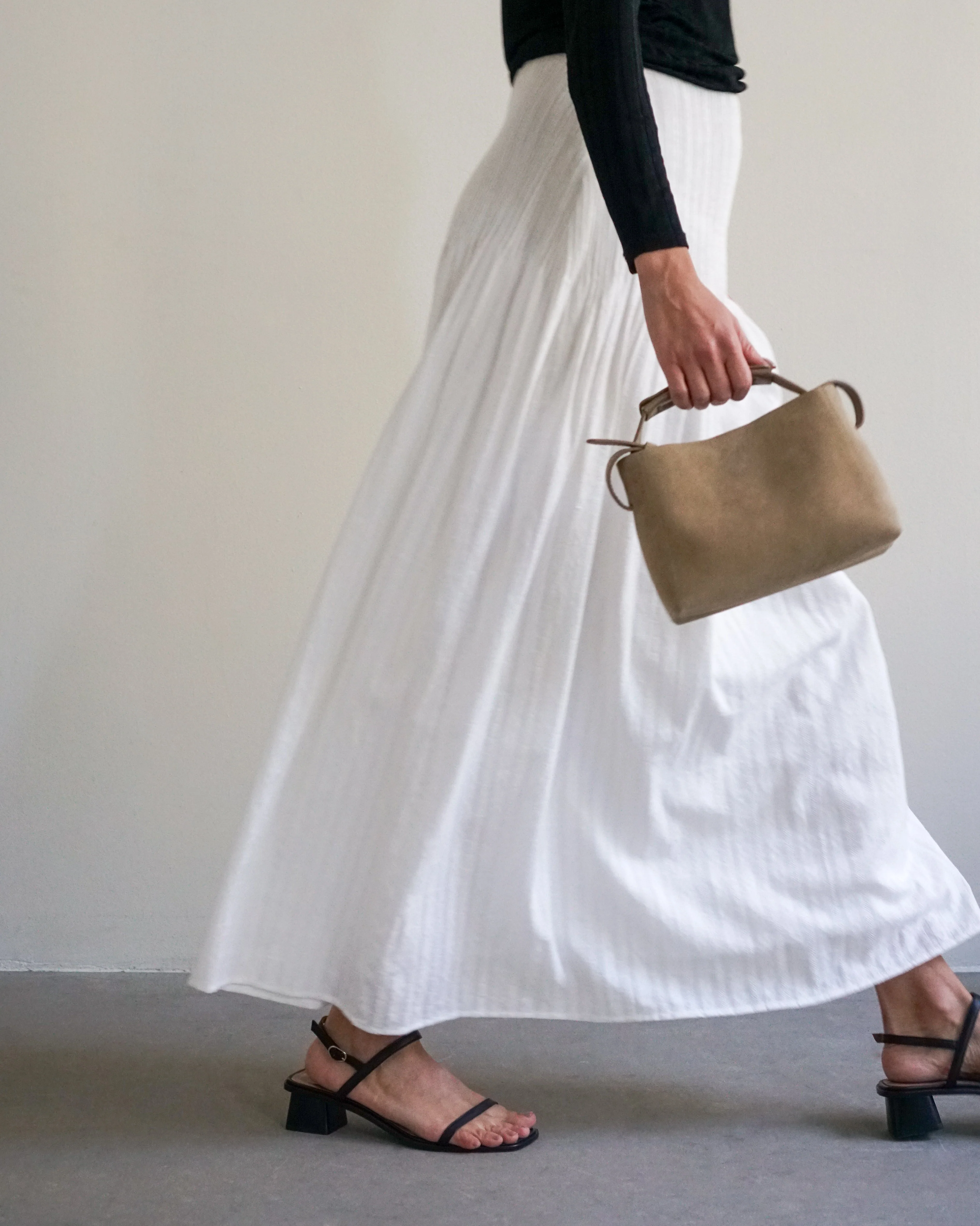 Hedda Mini Handbag Suede Sand - Image 2
