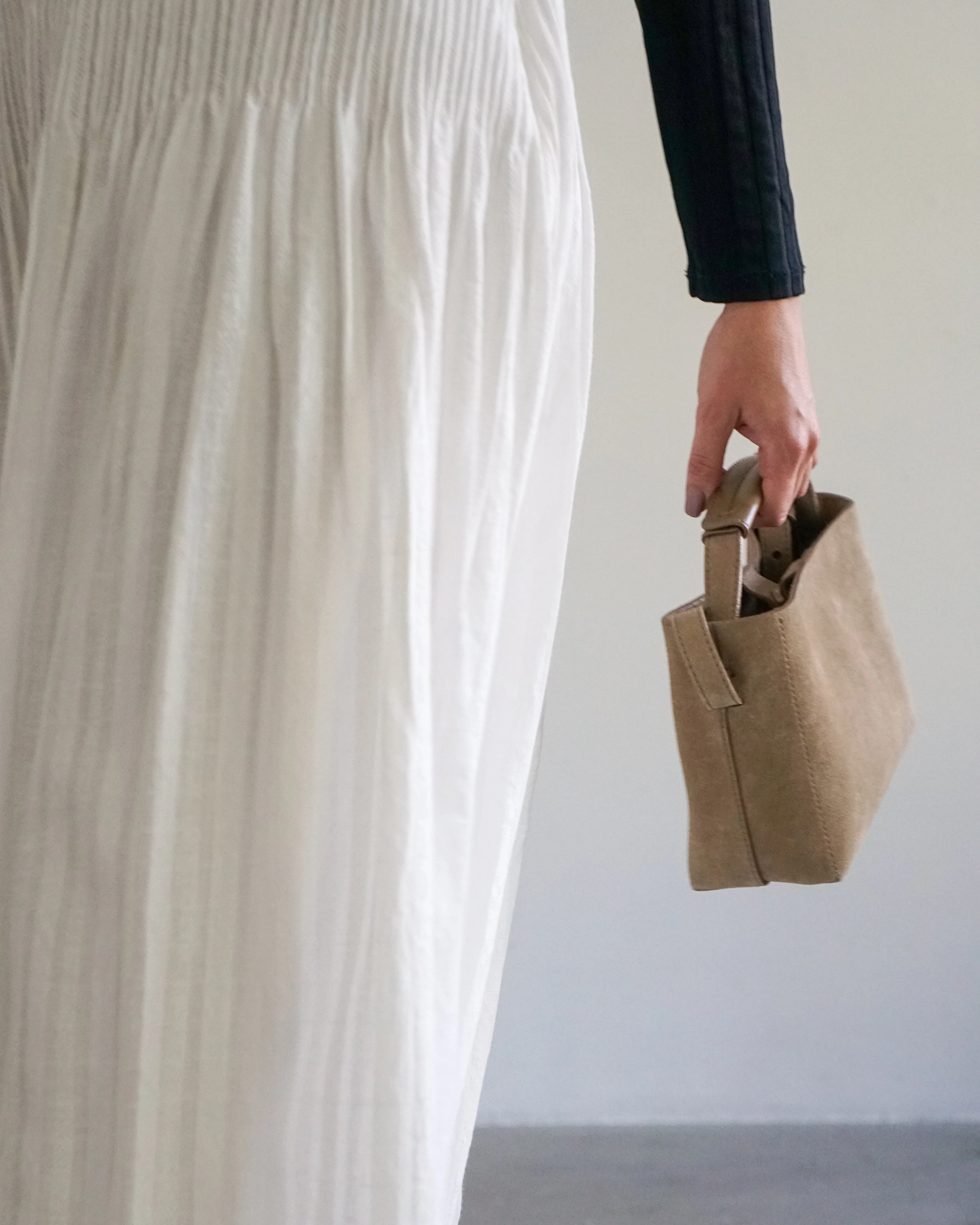 Hedda Mini Handbag Suede Sand - Image 5