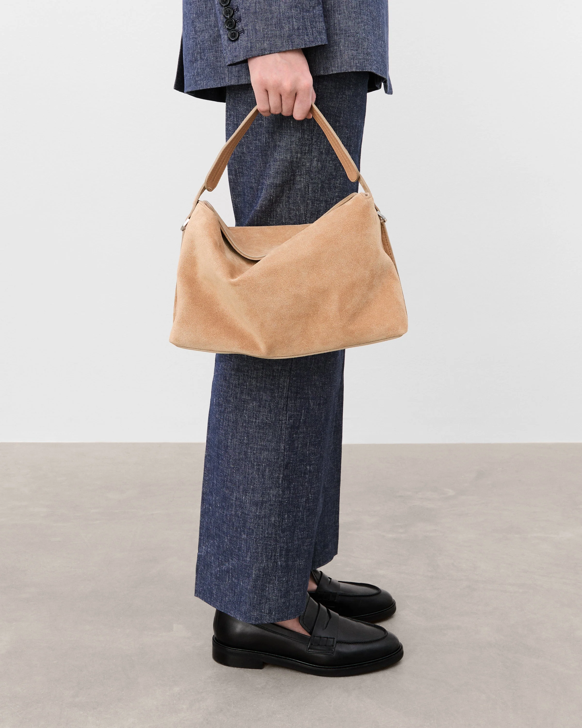 Hera Handbag Suede Sand - Image 3