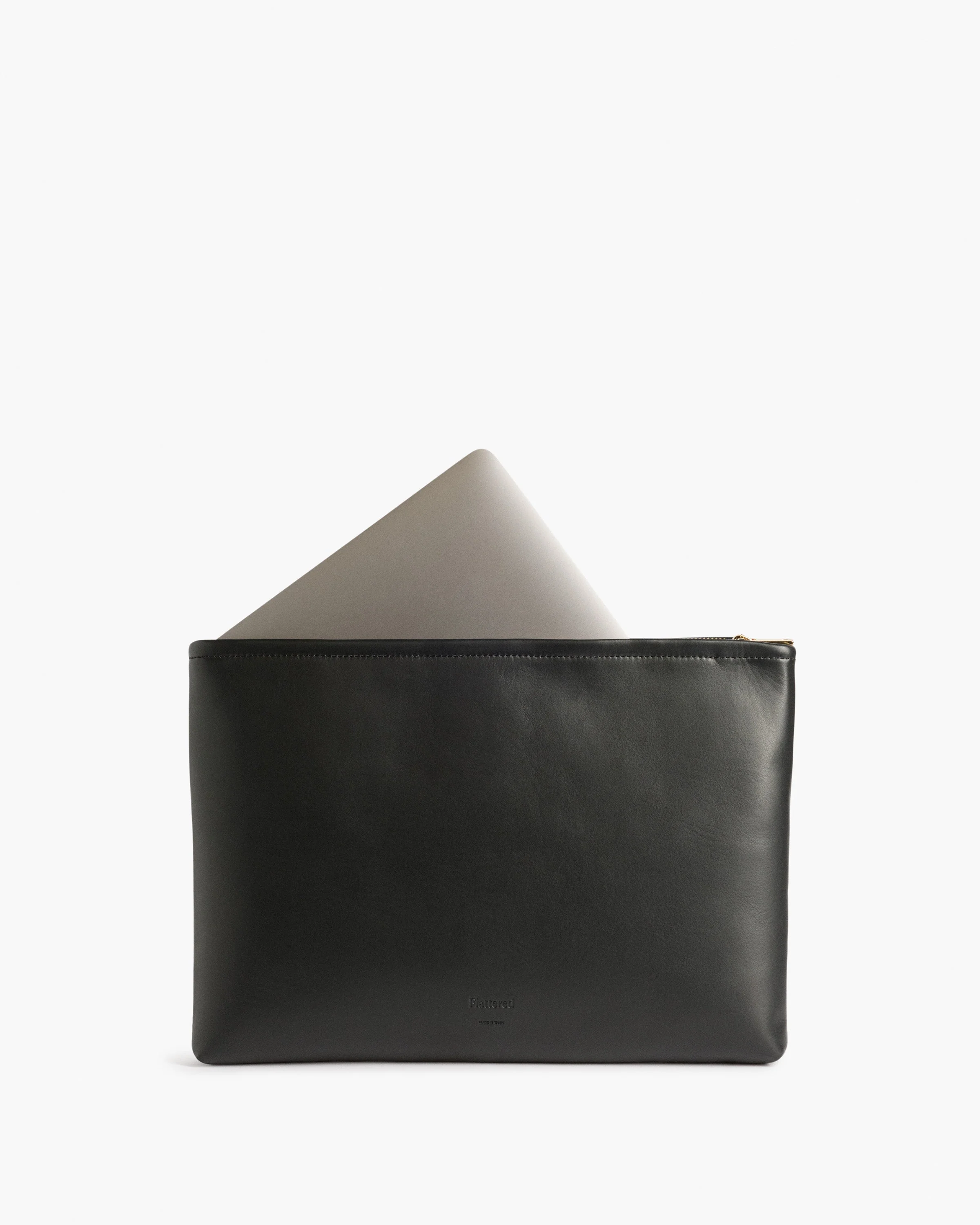 Kat Laptop Case Leather Black - Image 3