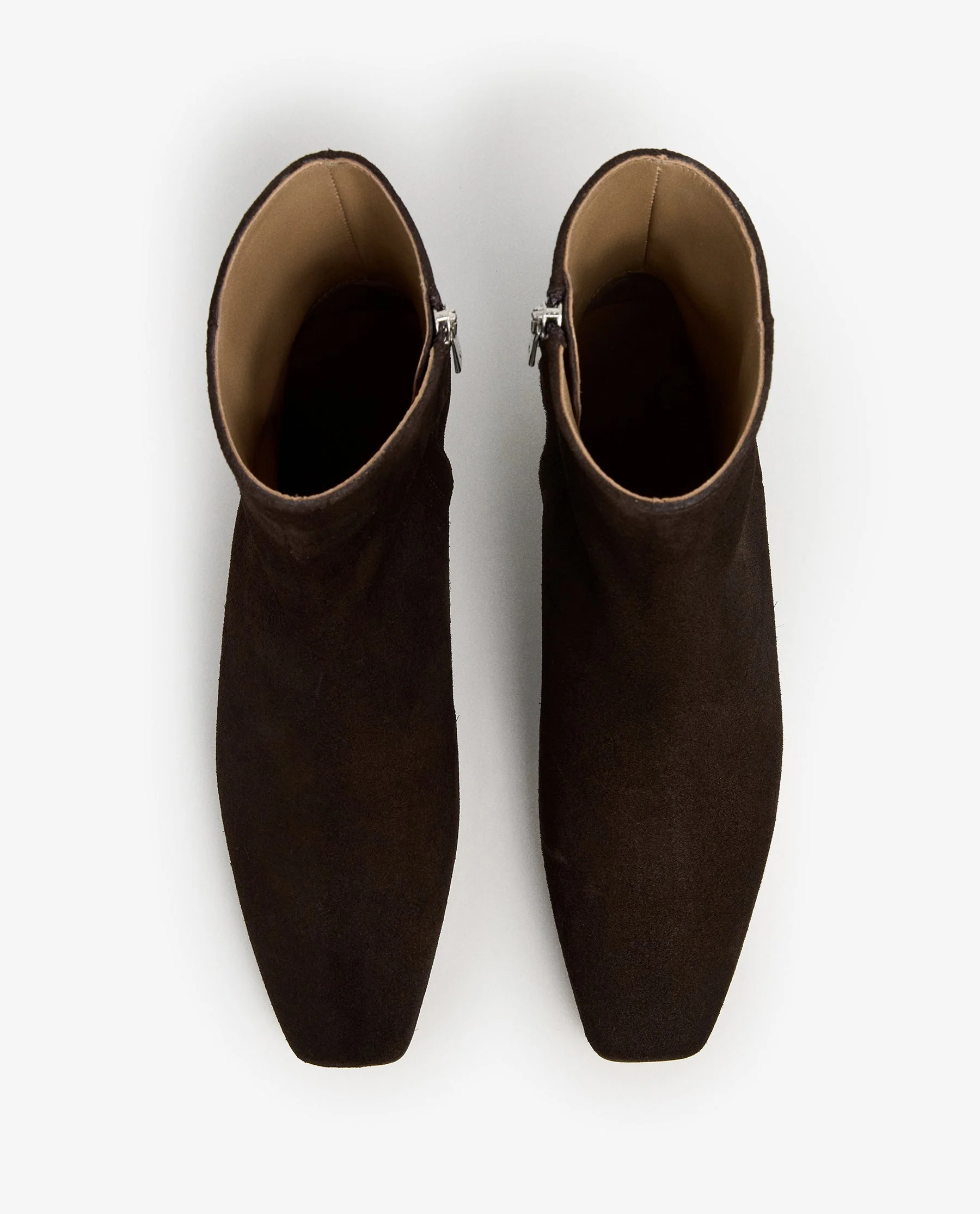 Rami Suede Chocolate - Image 3